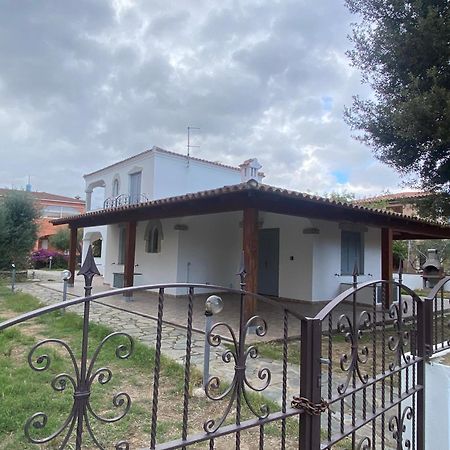 Villa San Teodoro centro Exterior foto